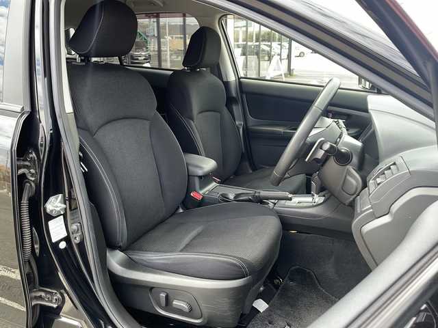スバル インプレッサ ＸＶ 2．0i－L アイサイト 道東・釧路十勝 2014(平26)年 9万km クリスタルブラックシリカ ・4WD/・アイサイト/・純正SDナビ/（フルセグ・CD・DVD・iPod・USB・FM・AM）/・バックカメラ/・車線逸脱警報/・ETC/・パドルシフト/・追従式クルーズコントロール/・アイドリングストップ/・ISOFIXシート/・前方ドライブレコーダー/・オートライト/・HIDヘッドライト/・フォグランプ/・革巻きステアリング/・ステアリングスイッチ/・スマートキー/・プッシュスタート