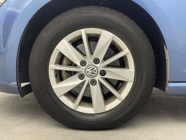 フォルクスワーゲン ゴルフ TSI コンフォートライン BM 三重県 2016(平28)年 5.8万km 青 禁煙車/純正8型ナビ/CD/DVD/SD/BT/バックカメラ/衝突被害軽減ブレーキ/電動パーキングブレーキ/アイドリングストップ/ビルトインETC/純正15インチアルミホイール/スペアキー×1