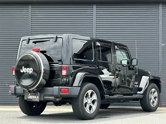 クライスラー・ジープ ジープ ラングラー アンリミテッド サハラ 茨城県 2018(平30)年 3.1万km 黒 後期型　/ワンオーナー　/ナビ　/１２セグ　/ＢＴ　/ＤＶＤ　/バック／サイドカメラ　/ハードトップタイヤカバー　/ＡＬＰＩＮＥサウンド　/サブウーハー　/ＨＩＤヘッドライト　/ＥＴＣ　/ドラレコ　/純正１８インチＡＷ　/禁煙車