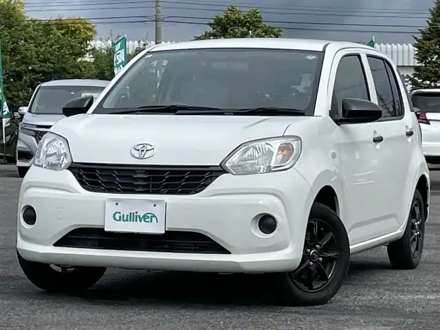 トヨタ パッソ X 道央・札幌 2017(平29)年 3.7万km ホワイト ４WD/寒冷地仕様/社外ディスプレイオーディオ/CD/DVD/BT/横滑り防止装置/ETC/ドライブレコーダー/アイドリングストップ/ワイパーデアイサー/D席シートヒーター/リモコンキー/LEDヘッドライト/ヘッドライトレベライザー/電動格納ミラー/純正フロアマット/スペアキー