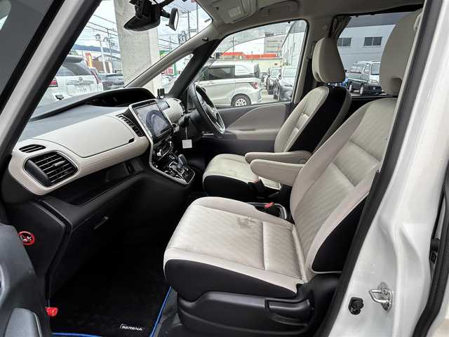 日産 セレナ e－パワー ハイウェイスター V 大阪府 2020(令2)年 7.2万km ブリリアントホワイトパール １オーナー/純正１０インチナビ/（フルセグ／ＢＴ／ＣＤ／ＤＶＤ）/プロパイロット/チャージモード/バックカメラ/衝突被害軽減システム/横滑り防止装置/ハンドルヒーター/前席シートヒーター/3列シート/両側パワースライドドア/前後コーナーセンサー/保証書/取扱説明書/ＥＴＣ