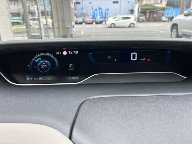 日産 セレナ e－パワー ハイウェイスター V 大阪府 2020(令2)年 7.2万km ブリリアントホワイトパール １オーナー/純正１０インチナビ/（フルセグ／ＢＴ／ＣＤ／ＤＶＤ）/プロパイロット/チャージモード/バックカメラ/衝突被害軽減システム/横滑り防止装置/ハンドルヒーター/前席シートヒーター/3列シート/両側パワースライドドア/前後コーナーセンサー/保証書/取扱説明書/ＥＴＣ