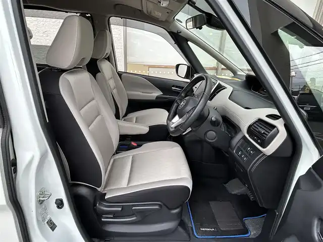 日産 セレナ e－パワー ハイウェイスター V 大阪府 2020(令2)年 7.2万km ブリリアントホワイトパール １オーナー/純正１０インチナビ/（フルセグ／ＢＴ／ＣＤ／ＤＶＤ）/プロパイロット/チャージモード/バックカメラ/衝突被害軽減システム/横滑り防止装置/ハンドルヒーター/前席シートヒーター/3列シート/両側パワースライドドア/前後コーナーセンサー/保証書/取扱説明書/ＥＴＣ