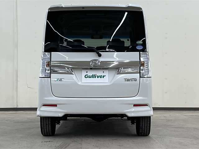 ダイハツ タント カスタム RS トップED SA 道央・札幌 2014(平26)年 3.6万km パールホワイトⅢ /4WD//純正ナビ：NMCK-W64/（CD/DVD/SD/ラジオ/ワンセグ）//バックカメラ//両側パワースライドドア//アイドリングストップ//横滑り防止装置//衝突被害軽減システム//ETC//ステアリングスイッチ//オートエアコン//オートライト//フォグライト//スマートキー//電動格納ミラー