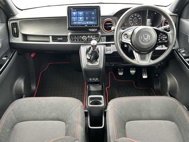 ホンダ Ｎ ＯＮＥ RS 大阪府 2024(令6)年 0.6万km クリスタルブラックパール １オーナー　ホンダセンシング　８型ディスプレイオーディオ　バックカメラ　前席シートヒーター　ＥＴＣ　ＬＥＤオートライト　クルコン　スマートキー　リアスポイラー