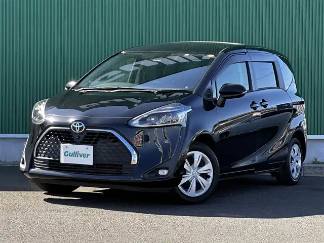 トヨタ シエンタ ファンベースG セーフティED 宮城県 2021(令3)年 2.6万km ブラックマイカ LEDランプパッケージ/・オートレベリング機能付LEDヘッドランプ/・オートライト/・LEDフロントフォグランプ/・レッド加飾付クリアレンズLEDリアコンビネーションランプ/＝＝＝/セーフティセンス/・プリクラッシュセーフティ/・レーンディパーチャーアラート/・オートマチックハイビーム/先行車発進告知機能/インテリジェントクリアランスソナー/純正ナビ（NSZT-W68T）/・CD/DVD/・Bluetooth/・フルセグTV/パノラミックビューモニター/ビルトインETC/両側パワースライドドア/ハーフレザーシート/シートヒーター/ステアリングヒーター/革巻きステアリング/ステアリングスイッチ/スマートキー＆プッシュスタート/電動格納ミラー/純正ドアバイザー/純正フロアマット/Wエアバッグ