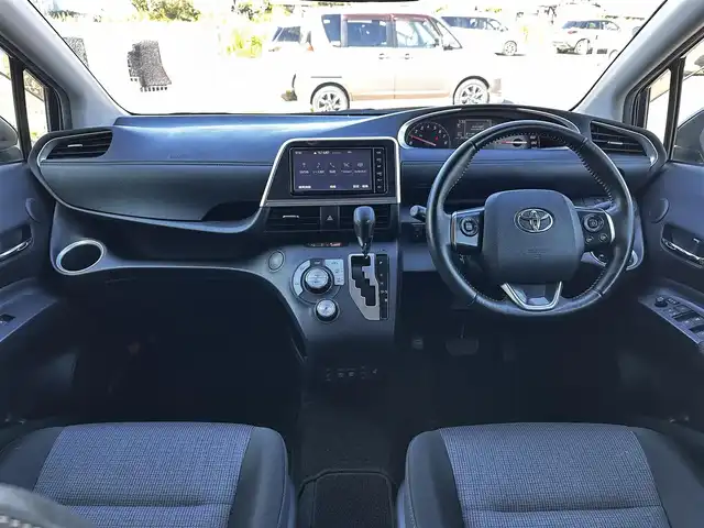 トヨタ シエンタ ファンベースG セーフティED 宮城県 2021(令3)年 2.6万km ブラックマイカ LEDランプパッケージ/・オートレベリング機能付LEDヘッドランプ/・オートライト/・LEDフロントフォグランプ/・レッド加飾付クリアレンズLEDリアコンビネーションランプ/＝＝＝/セーフティセンス/・プリクラッシュセーフティ/・レーンディパーチャーアラート/・オートマチックハイビーム/先行車発進告知機能/インテリジェントクリアランスソナー/純正ナビ（NSZT-W68T）/・CD/DVD/・Bluetooth/・フルセグTV/パノラミックビューモニター/ビルトインETC/両側パワースライドドア/ハーフレザーシート/シートヒーター/ステアリングヒーター/革巻きステアリング/ステアリングスイッチ/スマートキー＆プッシュスタート/電動格納ミラー/純正ドアバイザー/純正フロアマット/Wエアバッグ
