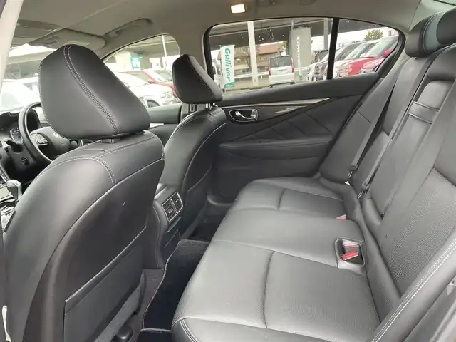 日産 スカイライン ハイブリッド 350GT Type P 石川県 2014(平26)年 6.4万km ラディアントレッド 純正メモリーナビ/フルセグTV/アラウンドビューモニター/LEDヘッドライト/ETC/黒革シート/シートヒーター/インテリキー/プッシュスタート/レーダークルーズ/衝突軽減ブレーキ/純正アルミホイール/保証書