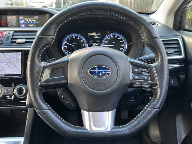 スバル レヴォーグ 1．6GT アイサイト Sスタイル 埼玉県 2017(平29)年 12万km アイスシルバーメタリック 登録時120051Km/アイサイト/4WD/社外メモリーナビ/フルセグ、CD、DVD、SD、iPod、BT、AUX、HDMI/運転席パワーシート/追従クルーズコントロール/革巻きハンドル/ステアリングスイッチ/レーンキープアシスト/衝突軽減装置システム/BSM/横滑り防止装置/社外カメラ(バック、左フロント)/ETC/LEDヘッドライト/オートライト/フォグランプ/電動格納ミラー/ウィンカーミラー/純正18インチアルミホイール/純正フロアマット/ドアバイザー/プッシュスタート/スマートキー×2/保証書/取説/ナビ取扱