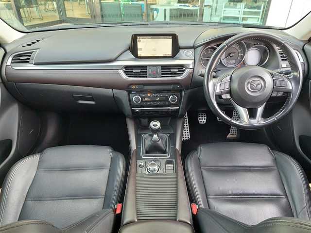 マツダ アテンザ セダン XD Lパッケージ 千葉県 2015(平27)年 12.3万km ジェットブラックマイカ (株)IDOMが運営する【じしゃロン八千代店】の自社ローン専用車両になります。/こちらは現金またはオートローンご利用時の価格です。自社ローンご希望の方は別途その旨お申付け下さい/KENSTYLEフルエアロ/BOSEサウンド/衝突軽減ブレーキ/レーンキープアシスト/クリアランスソナー/ブラインドスポットアシスト/ヘッドアップディスプレイ/レーダークルーズコントロール/純正SDナビ/バックカメラ/レザーシート/シートヒーター/パワーシート/キセノンヘッドライト/ビルトインETC/電子パーキングホールド/純正１９インチアルミ