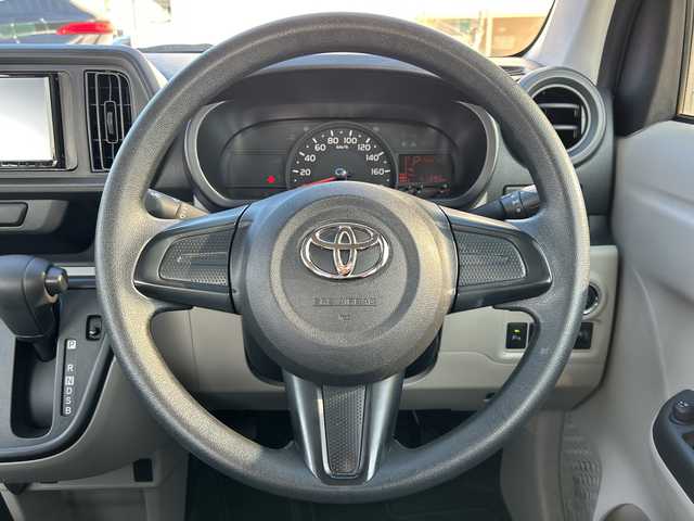 トヨタ パッソ X　S 青森県 2020(令2)年 4.2万km ホワイト 4WD/社外メモリナビ・ワンセグTV/CD・DVD・Bluetooth・USB・SD/スマートアシストIII/衝突回避支援ブレーキ機能/車線逸脱警報機能/前後誤発進抑制機能/オートハイビーム/前後コーナーセンサー/純正ビルトインETC/ハロゲンヘッドライト/オートライト/プッシュスタート/スマートキー