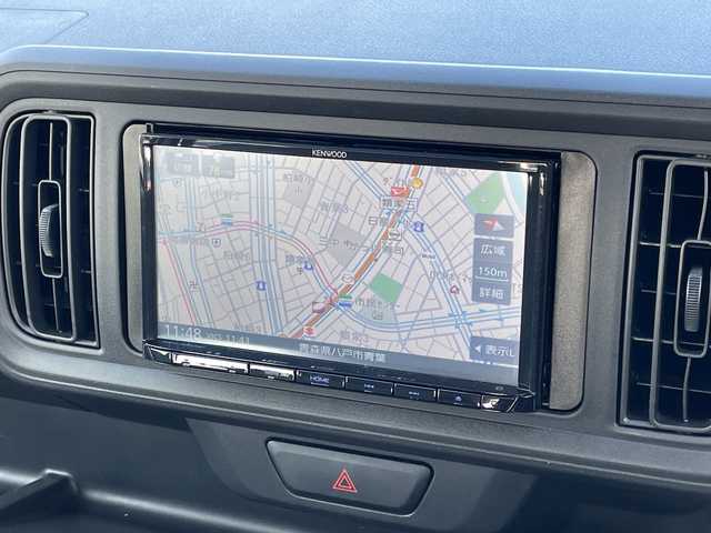 トヨタ パッソ X　S 青森県 2020(令2)年 4.2万km ホワイト 4WD/社外メモリナビ・ワンセグTV/CD・DVD・Bluetooth・USB・SD/スマートアシストIII/衝突回避支援ブレーキ機能/車線逸脱警報機能/前後誤発進抑制機能/オートハイビーム/前後コーナーセンサー/純正ビルトインETC/ハロゲンヘッドライト/オートライト/プッシュスタート/スマートキー