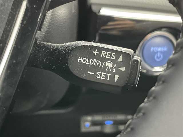 トヨタ プリウス ＰＨＶ S ナビパッケージ 岡山県 2019(令1)年 3.9万km ホワイトパールクリスタルシャイン 純正11.6インチナビ/(USB/フルセグTV/Bluetooth)/パノラマミックビューモニター/純正ドライブレコーダー/ステアリングスイッチ/ETC2.0/プリクラッシュセーフティ/レーンディパーチャーアラート/レーダークルーズコントロール/オートハイビームアシスト/LEDオートヘッドライト/純正フロアマット/純正ドアバイザー