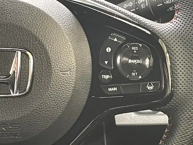 ホンダ Ｎ ＯＮＥ RS 大阪府 2025(令7)年 0.1万km クリスタルブラックパール ワンオーナー/純正ディスプレイオーディオ/AppleCarPlay/AndroidAuto/BT/バックカメラ/本革巻ステアリング/前席シートヒーター/レーンキープアシスト/コーナーセンサー/LEDヘッドライト/オートハイビーム/フロントフォグ/フルフラットシート/チップアップシート/スペアキー/ETC