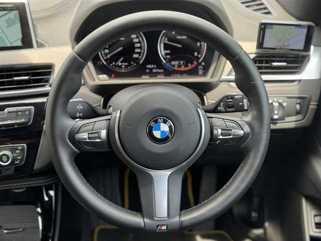 ＢＭＷ Ｘ２ xDrive 18d MスポーツX 三重県 2019(平31)年 5.9万km ガルバニックゴールドメタリック コンフォートパッケージ/純正HDDナビ/・Bluetooth/社外地デジTVチューナー/Wシートヒーター/LEDヘッドライト/フォグランプ/クリアランスソナー/クルーズコントロール/スマートキー×2/プッシュスタート/Mスポーツサスペンション/ミラー一体型ETC/ステアリングリモコン/レーダー探知機（Z191R）/電動パーキングブレーキ/純正19インチアルミホイール
