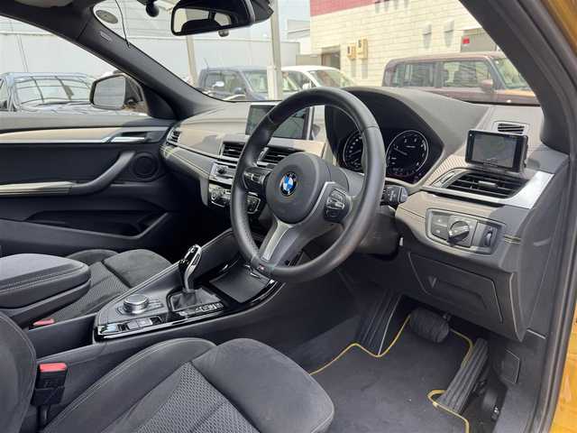 ＢＭＷ Ｘ２ xDrive 18d MスポーツX 三重県 2019(平31)年 5.9万km ガルバニックゴールドメタリック コンフォートパッケージ/純正HDDナビ/・Bluetooth/社外地デジTVチューナー/Wシートヒーター/LEDヘッドライト/フォグランプ/クリアランスソナー/クルーズコントロール/スマートキー×2/プッシュスタート/Mスポーツサスペンション/ミラー一体型ETC/ステアリングリモコン/レーダー探知機（Z191R）/電動パーキングブレーキ/純正19インチアルミホイール