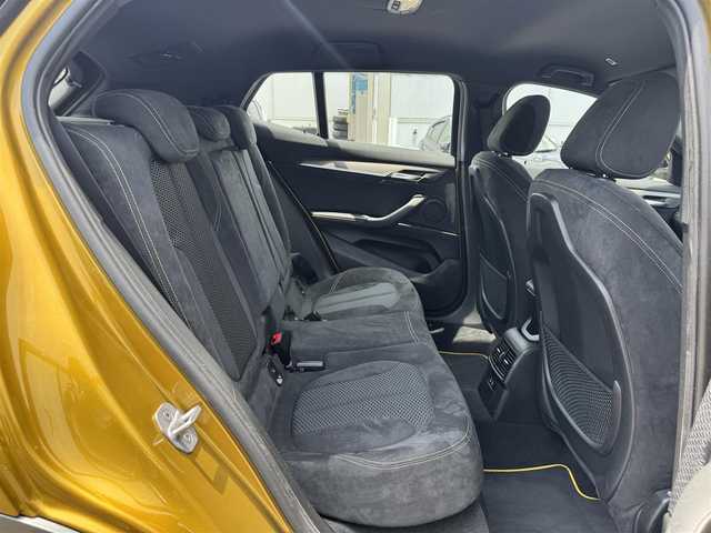 ＢＭＷ Ｘ２ xDrive 18d MスポーツX 三重県 2019(平31)年 5.9万km ガルバニックゴールドメタリック コンフォートパッケージ/純正HDDナビ/・Bluetooth/社外地デジTVチューナー/Wシートヒーター/LEDヘッドライト/フォグランプ/クリアランスソナー/クルーズコントロール/スマートキー×2/プッシュスタート/Mスポーツサスペンション/ミラー一体型ETC/ステアリングリモコン/レーダー探知機（Z191R）/電動パーキングブレーキ/純正19インチアルミホイール