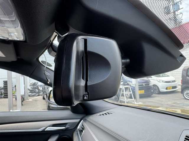 ＢＭＷ Ｘ２ xDrive 18d MスポーツX 三重県 2019(平31)年 5.9万km ガルバニックゴールドメタリック コンフォートパッケージ/純正HDDナビ/・Bluetooth/社外地デジTVチューナー/Wシートヒーター/LEDヘッドライト/フォグランプ/クリアランスソナー/クルーズコントロール/スマートキー×2/プッシュスタート/Mスポーツサスペンション/ミラー一体型ETC/ステアリングリモコン/レーダー探知機（Z191R）/電動パーキングブレーキ/純正19インチアルミホイール