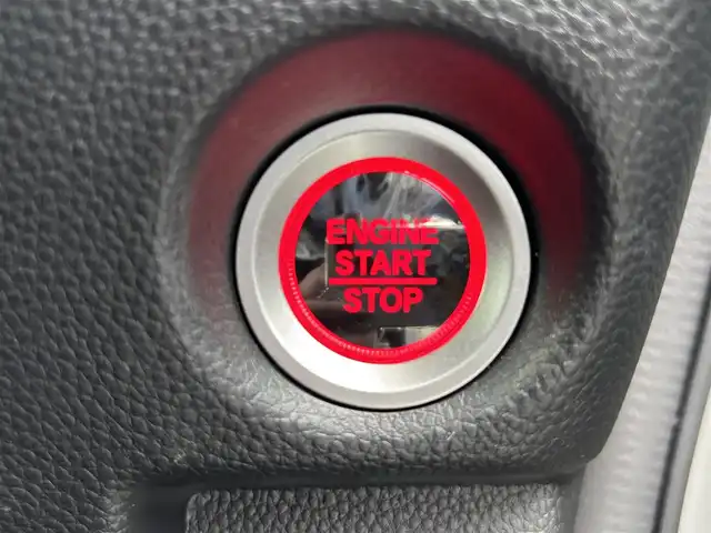 ホンダ Ｎ ＢＯＸ カスタム G L ホンダセンシング 奈良県 2020(令2)年 4.6万km プラチナホワイトパール ワンオーナー /純正ナビ [VXM-204VFi]/バックカメラ /フルセグTV /片側パワースライドドア /リアサンシェード /レーダークルーズコントロール /前後ドライブレコーダー /前席シートヒーター /純正14インチAW