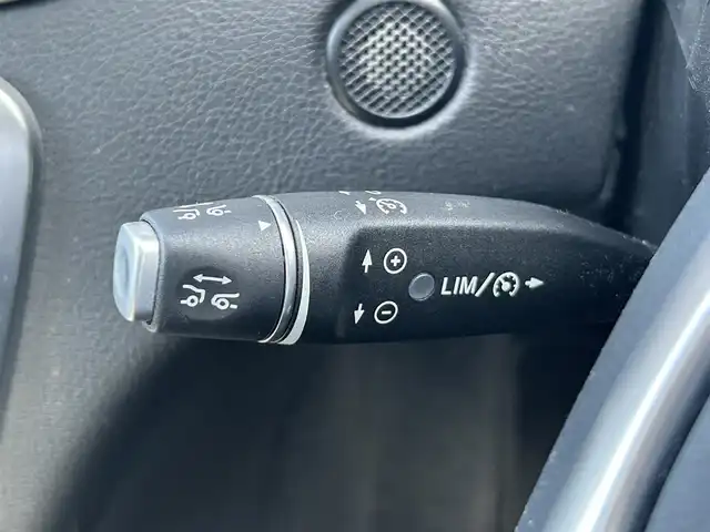 メルセデス・ベンツ ＣＬＡ１８０ スポーツ 岡山県 2017(平29)年 7.1万km カルサイトホワイト 登録時走行距離70934km/純正ナビ/フルセグTV(CD.DVD.TV.BT)/バックカメラ/ブラインドスポットモニター/ドライブレコーダー/シートヒーター/クリアランスソナー/衝突軽減ブレーキ/横滑り防止装置/クルーズコントロール/レーンキープアシスト/オートライト/アイドリングストップ/電動リアゲート/18インチ純正AW/純正フロアマット/D+N席パワーシート