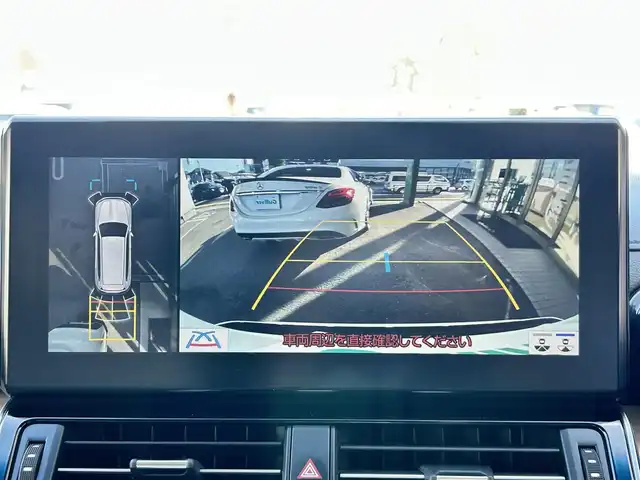 トヨタ ランドクルーザー ZX 兵庫県 2023(令5)年 1.8万km プレシャスホワイトパール ワンオーナー/4WD/12.3インチディスプレイオーディオ/　（AM/FM/CD/USB/DVD/BT)/AppleCarPlay/フルセグTV/全周囲カメラ/リアエンターテインメント/サンルーフ/デジタルインナーミラー/JBLサウンド/トヨタセーフティセンス/・プリクラッシュセーフティ/・レーントレーシングアシスト/・ロードサインアシスト/・オートマチックハイビーム/・レーダークルーズコントロール/・クリアランスソナー/・リヤクロストラフィックアラート/・リヤカメラディテクション/・パーキングサポートブレーキ/・ブラインドスポットモニター/・ヘッドアップディスプレイ/電動デフロック/横滑り防止装置/ステアリングヒーター/オートライト/レザーシート/シートヒーター/エアシート（1列目・２列目）/パワーシート（前席/運転席のみメモリー機能付き）/ビルドインETC/電動リアゲート/純正フロアマット/ルーフレール/三眼LEDヘッドライト/フォグランプ/モデリスタエアロ/純正20インチアルミホイール/取扱説明書/保証書/スペアキー1本