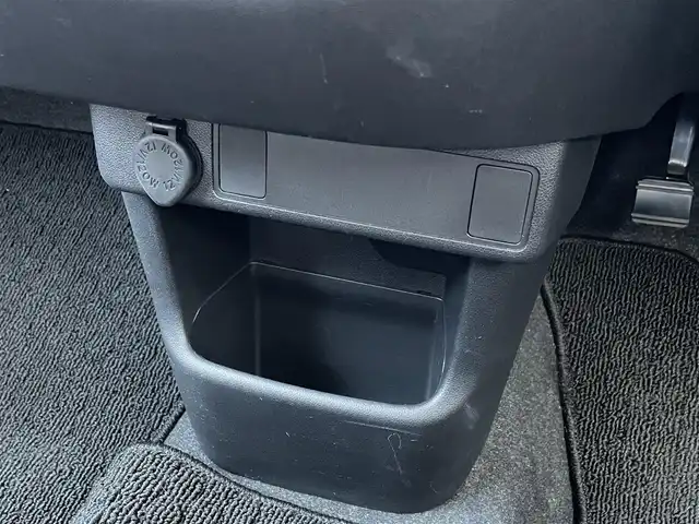 トヨタ パッソ モーダ　Gパッケージ 佐賀県 2017(平29)年 10.3万km ブラックマイカメタリック/ダークエメラルドマイカ 2トーン 純正7インチSDナビゲーション/・フルセグTV/AM/FM/DISC/SD/SDREC/Bluetooth/バックカメラ/前方ドライブレコーダー/ビルトインETC/ISOFIX対応/純正14インチアルミホイール/純正LEDヘッドライト/純正フォグライト/ドアバイザー/トヨタセーフティーセンス/・プリクラッシュセーフティー/・ブラインドスポットモニター/・レーンディーパーチャーアラート/・クリアランスソナー/・先行車発進アラーム/。ロードサインアシスト