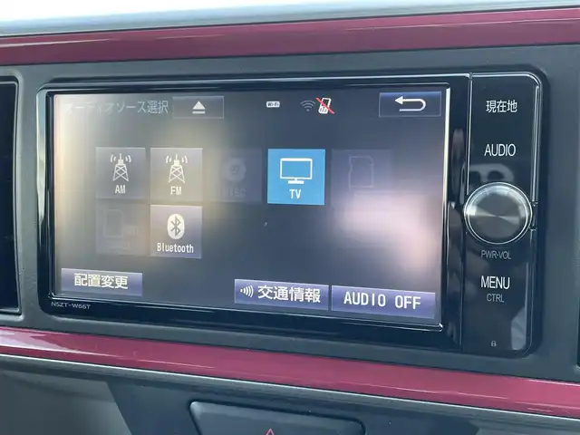 トヨタ パッソ モーダ　Gパッケージ 佐賀県 2017(平29)年 10.3万km ブラックマイカメタリック/ダークエメラルドマイカ 2トーン 純正7インチSDナビゲーション/・フルセグTV/AM/FM/DISC/SD/SDREC/Bluetooth/バックカメラ/前方ドライブレコーダー/ビルトインETC/ISOFIX対応/純正14インチアルミホイール/純正LEDヘッドライト/純正フォグライト/ドアバイザー/トヨタセーフティーセンス/・プリクラッシュセーフティー/・ブラインドスポットモニター/・レーンディーパーチャーアラート/・クリアランスソナー/・先行車発進アラーム/。ロードサインアシスト