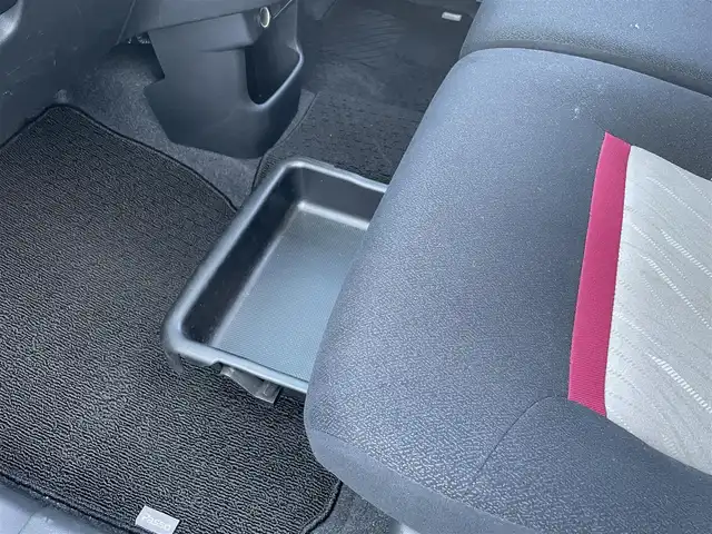 トヨタ パッソ モーダ　Gパッケージ 佐賀県 2017(平29)年 10.3万km ブラックマイカメタリック/ダークエメラルドマイカ 2トーン 純正7インチSDナビゲーション/・フルセグTV/AM/FM/DISC/SD/SDREC/Bluetooth/バックカメラ/前方ドライブレコーダー/ビルトインETC/ISOFIX対応/純正14インチアルミホイール/純正LEDヘッドライト/純正フォグライト/ドアバイザー/トヨタセーフティーセンス/・プリクラッシュセーフティー/・ブラインドスポットモニター/・レーンディーパーチャーアラート/・クリアランスソナー/・先行車発進アラーム/。ロードサインアシスト