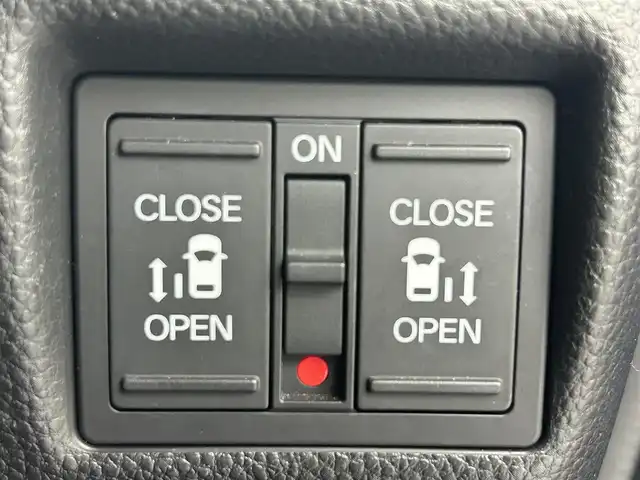 ホンダ Ｎ ＢＯＸ カスタム G L ターボ ホンダセンシング 熊本県 2019(令1)年 3.5万km ブリリアントスポーティブルーメタリック2トーン 純正８インチナビVXU-195NBi（ＣＤ・ＤＶＤ・フルセグ・ＢＴ・ＳＤ・ＡｐｐｌＣａｒＰｌａｙ・ＵＳＢ）/バックカメラ　/社外前後ドライブレコーダー　/ビルトインＥＴＣ　/両側パワースライドドア　/レーダークルーズコントロール/衝突軽減ブレーキ/レーンキープアシスト/横滑り防止/アイドリングストップ/車線逸脱警報/ハーフレザーシート/純正フロアマット/純正１５インチAW/オートライト/LEDヘッドライト/フォグライト/スマートキー/プッシュスタート/スペアキー1本/取扱説明書