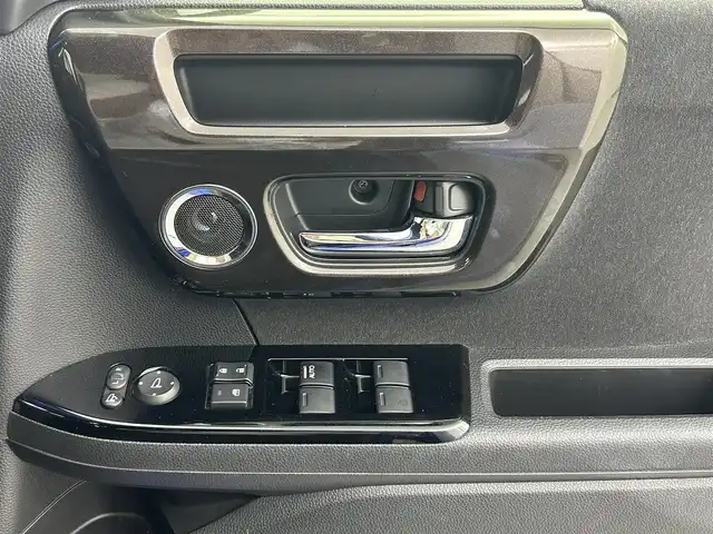 ホンダ Ｎ ＢＯＸ カスタム G L ターボ ホンダセンシング 熊本県 2019(令1)年 3.5万km ブリリアントスポーティブルーメタリック2トーン 純正８インチナビVXU-195NBi（ＣＤ・ＤＶＤ・フルセグ・ＢＴ・ＳＤ・ＡｐｐｌＣａｒＰｌａｙ・ＵＳＢ）/バックカメラ　/社外前後ドライブレコーダー　/ビルトインＥＴＣ　/両側パワースライドドア　/レーダークルーズコントロール/衝突軽減ブレーキ/レーンキープアシスト/横滑り防止/アイドリングストップ/車線逸脱警報/ハーフレザーシート/純正フロアマット/純正１５インチAW/オートライト/LEDヘッドライト/フォグライト/スマートキー/プッシュスタート/スペアキー1本/取扱説明書