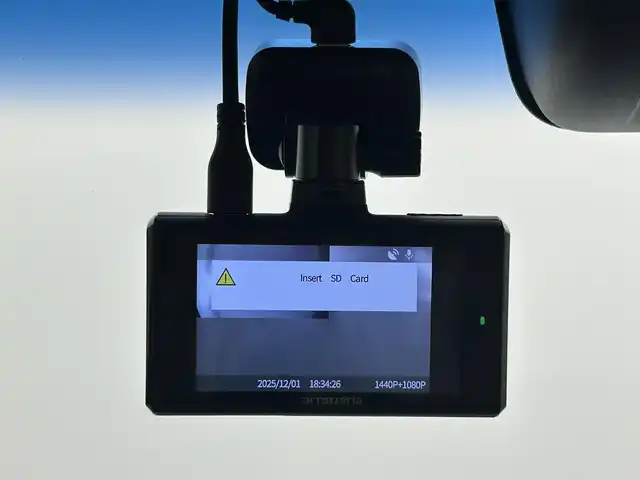 ホンダ Ｎ ＢＯＸ カスタム G L ターボ ホンダセンシング 熊本県 2019(令1)年 3.5万km ブリリアントスポーティブルーメタリック2トーン 純正８インチナビVXU-195NBi（ＣＤ・ＤＶＤ・フルセグ・ＢＴ・ＳＤ・ＡｐｐｌＣａｒＰｌａｙ・ＵＳＢ）/バックカメラ　/社外前後ドライブレコーダー　/ビルトインＥＴＣ　/両側パワースライドドア　/レーダークルーズコントロール/衝突軽減ブレーキ/レーンキープアシスト/横滑り防止/アイドリングストップ/車線逸脱警報/ハーフレザーシート/純正フロアマット/純正１５インチAW/オートライト/LEDヘッドライト/フォグライト/スマートキー/プッシュスタート/スペアキー1本/取扱説明書