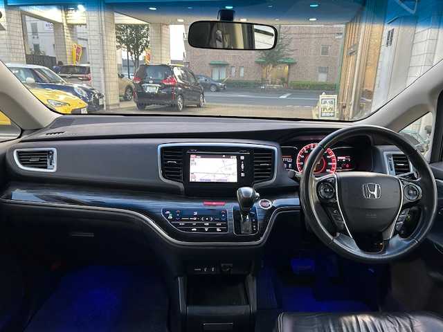 ホンダ オデッセイ アブソルート EX 東京都 2014(平26)年 8.4万km クリスタルブラックパール 純正ナビ/　＜フルセグTV/CD/DVD/Bluetooth/HDMI＞/全方位カメラ/ETC/フリップダウンモニター/両側パワースライド/衝突軽減ブレーキ/レーダークルーズ/ブラインドスポットモニター/革シート/前席シートヒーター/革巻きステアリング/純正フロアマット/ドアバイザー/取扱説明書/保証書