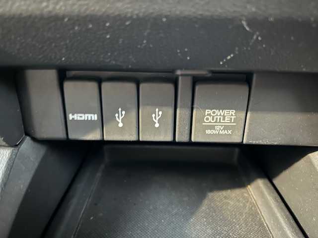 ホンダ オデッセイ アブソルート EX 東京都 2014(平26)年 8.4万km クリスタルブラックパール 純正ナビ/　＜フルセグTV/CD/DVD/Bluetooth/HDMI＞/全方位カメラ/ETC/フリップダウンモニター/両側パワースライド/衝突軽減ブレーキ/レーダークルーズ/ブラインドスポットモニター/革シート/前席シートヒーター/革巻きステアリング/純正フロアマット/ドアバイザー/取扱説明書/保証書