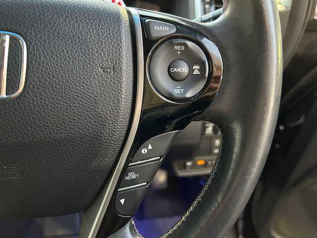 ホンダ オデッセイ アブソルート EX 東京都 2014(平26)年 8.4万km クリスタルブラックパール 純正ナビ/　＜フルセグTV/CD/DVD/Bluetooth/HDMI＞/全方位カメラ/ETC/フリップダウンモニター/両側パワースライド/衝突軽減ブレーキ/レーダークルーズ/ブラインドスポットモニター/革シート/前席シートヒーター/革巻きステアリング/純正フロアマット/ドアバイザー/取扱説明書/保証書