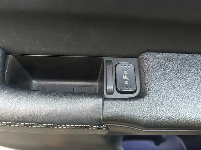 ホンダ オデッセイ アブソルート EX 東京都 2014(平26)年 8.4万km クリスタルブラックパール 純正ナビ/　＜フルセグTV/CD/DVD/Bluetooth/HDMI＞/全方位カメラ/ETC/フリップダウンモニター/両側パワースライド/衝突軽減ブレーキ/レーダークルーズ/ブラインドスポットモニター/革シート/前席シートヒーター/革巻きステアリング/純正フロアマット/ドアバイザー/取扱説明書/保証書