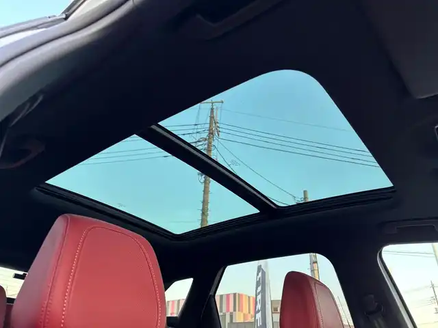 プジョー ３００８ GT ブルー HDi レッドナッパ 山梨県 2022(令4)年 2.1万km パール 当店買取車/赤革/パノラマSR/ディーラーOPメモリナビ/全周囲カメラ/アンビエントライト/電動リアゲート/マッサージシート/前席シートヒーター/フルセグTV/AppleCarplay/AndroidoAuto/純正18インチAW/LEDヘッドライト