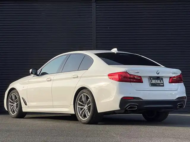 ＢＭＷ ５２３ｄ xDrive Mスピリット 山梨県 2020(令2)年 4.7万km ミネラルホワイト