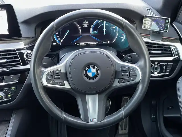 ＢＭＷ ５２３ｄ xDrive Mスピリット 山梨県 2020(令2)年 4.7万km ミネラルホワイト