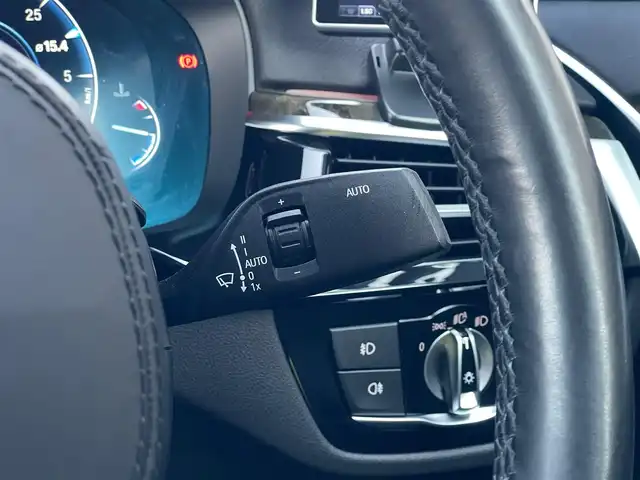 ＢＭＷ ５２３ｄ xDrive Mスピリット 山梨県 2020(令2)年 4.7万km ミネラルホワイト