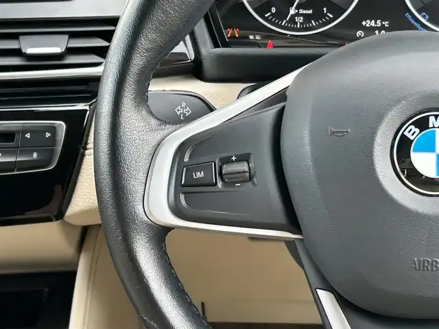 ＢＭＷ ２１８ｄ アクティブツアラー ラグジュアリー 福岡県 2017(平29)年 5.2万km ミネラルホワイト インテリジェントセーフティ/レーンディパーチャーウォーニング/コンフォートパッケージ/ベージュ革/D/Nシートヒーター/純正ナビ/Bluetooth/バックカメラ/パワーバックドア/ステアリングスイッチ/パワーシート/オートライト/オートワイパー/ドライブレコーダー　/純正16インチアルミホイール/ミラー一体型ETC/取扱説明書/保証書/スペアキー×1