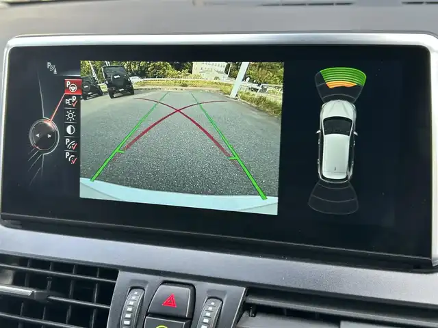ＢＭＷ ２１８ｄ アクティブツアラー ラグジュアリー 福岡県 2017(平29)年 5.2万km ミネラルホワイト インテリジェントセーフティ/レーンディパーチャーウォーニング/コンフォートパッケージ/ベージュ革/D/Nシートヒーター/純正ナビ/Bluetooth/バックカメラ/パワーバックドア/ステアリングスイッチ/パワーシート/オートライト/オートワイパー/ドライブレコーダー　/純正16インチアルミホイール/ミラー一体型ETC/取扱説明書/保証書/スペアキー×1