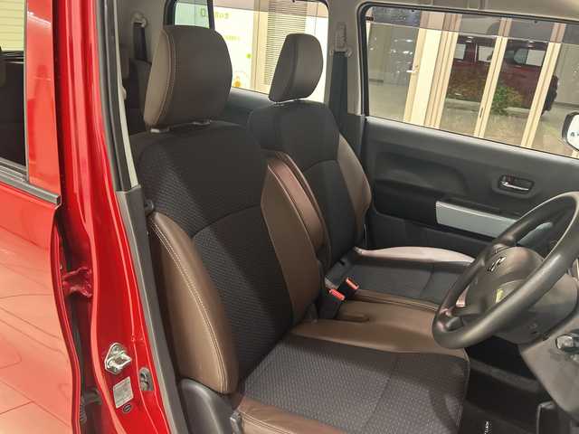 スズキ ハスラー タフワイルド 埼玉県 2018(平30)年 4.1万km フェニックスレッドパール/ブラック 2トーン デュアルカメラブレーキサポート　/純正メモリナビ/　　CD/DVD/BT/フルセグ/LEDオートライト /ハーフレザーシート/シートヒーター /純正15インチアルミホイール /ステアリングスイッチ /禁煙車