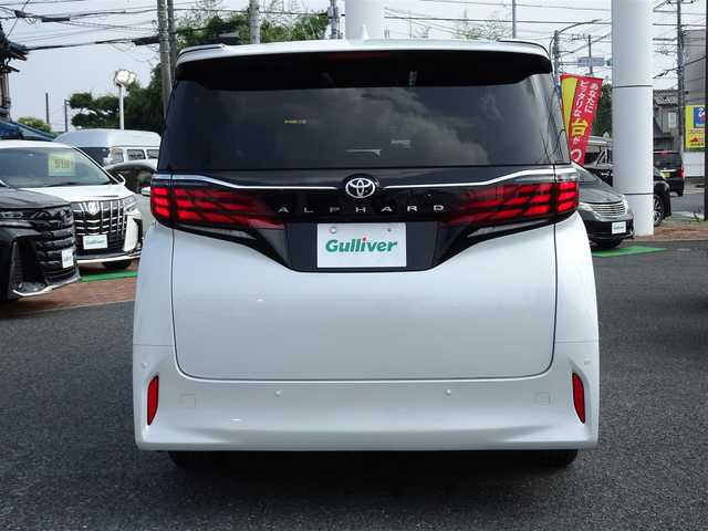 トヨタ アルファード Z 千葉県 2024(令6)年 1万km プラチナホワイトパールマイカ ワンオーナー/純正14型ディスプレイオーディオナビ/パノラミックビューモニター/ビルトインETC2.0/13.2型有機EL後席ディスプレイ/黒革シート/左右独立ムーンルーフ（メーカーOP）/スペアタイヤ（メーカーOP）/デジタルインナーミラー （メーカーOP）/トヨタセーフティセンス/ブラインドスポットモニター/両側パワースライドドア /パワーバックドア /LEDヘッドライト/プッシュスタート/スマートキー2本/前席パワーシート/フロアマット/ドアバイザー/保証書/ユーザーガイド