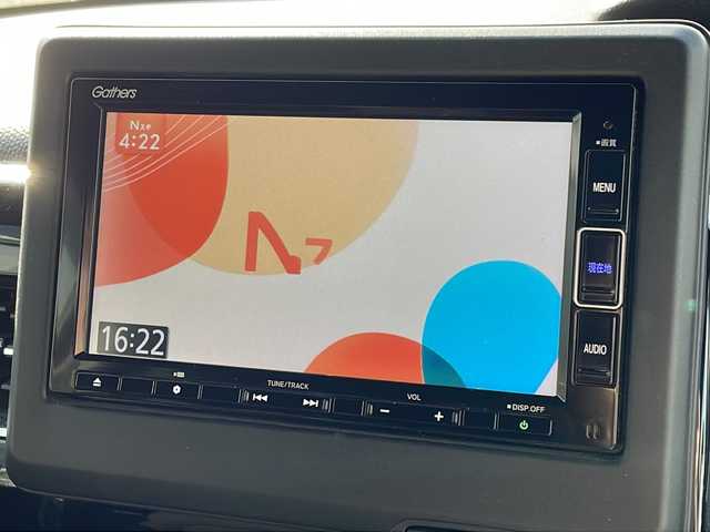 ホンダ Ｎ ＢＯＸ カスタム L 新潟県 2021(令3)年 4.5万km シャイニンググレーM ワンオーナー/プッシュスタート/社外ナビ/フルセグ/ＡＭ/ＦＭ/クルーズコントロール/ドアバイザー/バックカメラ/左側パワースライドドア/ＬＥＤヘッドライト/純正フロアマット/スマートキー