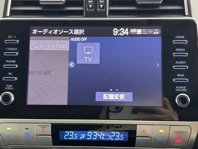 トヨタ ランドクルーザー プラド TZ－G 道央・札幌 2020(令2)年 6.8万km ホワイトパールクリスタルシャイン ・4WD/・寒冷地仕様/・サンルーフ/・トヨタセーフティセンス/・プリクラッシュセーフティ/・レーンキープアシスト/・レーダークルーズコントロール/・オートハイビーム/・先行車発進告知/・標識認識システム/・ブラインドスポットモニター/・センターデフロック/・リアエアサス自動乗降モード/・マルチテレインセレクト/・純正ディスプレイオーディオ/・ナビ機能/フルセグ/BT/・アラウンドビューモニター/・パワーシート/・シートヒーター&クーラー/・シートメモリ/・レザーシート/・ヒッチメンバー/・純正ドライブレコーダー/・LEDヘッドライト
