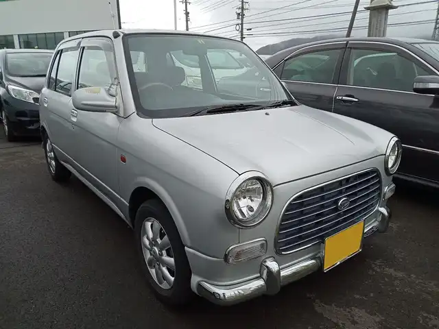 車両画像0