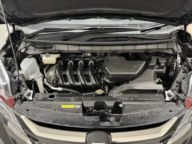 日産 セレナ ニスモ 三重県 2019(平31)年 2.9万km ダイヤモンドブラック S-HYBRID/FF/インパネCVT/純正 9型ナビ MM518D-L/（iPod/SD/FM/AM/TV/USB/Bluetooth/CD/DVD/Blu-ray/MUSIC STOCKER/HDMI/ドラレコ/AUX）/・純正 11インチ 後席モニター/インテリジェント アラウンドビューモニター（移動物検知機能付）/両側オートスライドドア/ドライブレコーダー 前方/ビルトイン ETC/安全装備/・インテリジェント エマージェンシーブレーキ/・プロパイロット（全車速追従オートクルーズコントロール・ハンドル支援付）/・LDW（車線逸脱警報）/・LDP（車線逸脱防止支援）/・インテリジェント DA（ふらつき警報）/・標識検知機能（最高速度、一時停止、進入禁止）/・フロント & バックソナー/・インテリジェント パーキングアシスト/装備/・インテリジェント ルームミラー（デジタルインナーミラー）/・後席オートエアコン/・オートライト/・LEDヘッドライト/・ハイビームアシスト/・ステアリングリモコン/・純正17inAW/・プッシュスタート/・インテリジェント キー