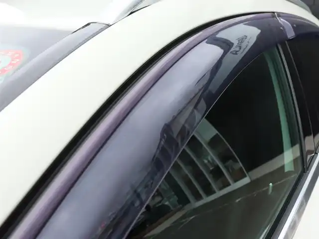 メルセデス・ベンツ ＧＬＡ２５０ 4マチック スポーツ 宮城県 2014(平26)年 5.7万km カルサイトホワイト 純正ナビ【ＢＴ／ＣＤ／ＤＶＤ／フルセグＴＶ／ＨＤＤ】/アダプティブクルーズコントロール　/ブラインドスポットアシスト/レーンキープアシスト/衝突防止アシスト/ルーフレール/パワーシート(D席)/パドルシフト　/メモリーシート(D席)　/バックカメラ　/ドライブレコーダー　/ハーフレザーシート　/シートヒーター(DN席)　/電動リアゲート/電動格納ミラー/ダウンヒルアシストコントロール/MTモード付/コーナーセンサー(前後)/純正フロアマット/純正18インチAW/リモコンキー/ドアバイザー/ＥＴＣ　/禁煙車