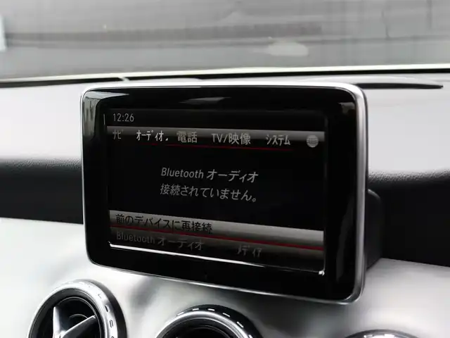 メルセデス・ベンツ ＧＬＡ２５０ 4マチック スポーツ 宮城県 2014(平26)年 5.7万km カルサイトホワイト 純正ナビ【ＢＴ／ＣＤ／ＤＶＤ／フルセグＴＶ／ＨＤＤ】/アダプティブクルーズコントロール　/ブラインドスポットアシスト/レーンキープアシスト/衝突防止アシスト/ルーフレール/パワーシート(D席)/パドルシフト　/メモリーシート(D席)　/バックカメラ　/ドライブレコーダー　/ハーフレザーシート　/シートヒーター(DN席)　/電動リアゲート/電動格納ミラー/ダウンヒルアシストコントロール/MTモード付/コーナーセンサー(前後)/純正フロアマット/純正18インチAW/リモコンキー/ドアバイザー/ＥＴＣ　/禁煙車