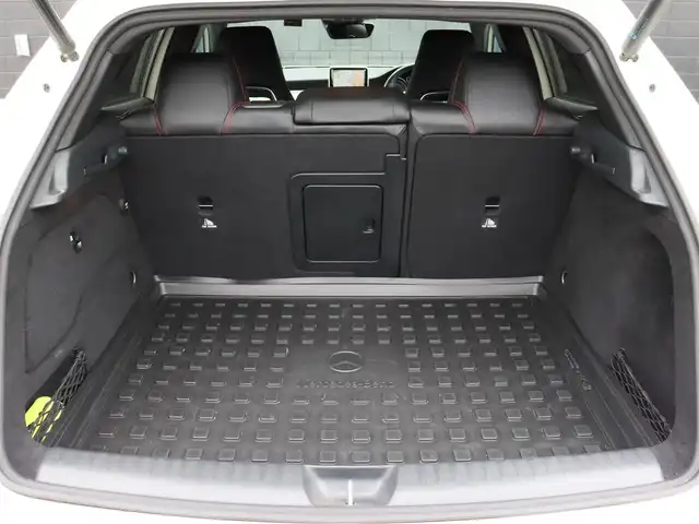 メルセデス・ベンツ ＧＬＡ２５０ 4マチック スポーツ 宮城県 2014(平26)年 5.7万km カルサイトホワイト 純正ナビ【ＢＴ／ＣＤ／ＤＶＤ／フルセグＴＶ／ＨＤＤ】/アダプティブクルーズコントロール　/ブラインドスポットアシスト/レーンキープアシスト/衝突防止アシスト/ルーフレール/パワーシート(D席)/パドルシフト　/メモリーシート(D席)　/バックカメラ　/ドライブレコーダー　/ハーフレザーシート　/シートヒーター(DN席)　/電動リアゲート/電動格納ミラー/ダウンヒルアシストコントロール/MTモード付/コーナーセンサー(前後)/純正フロアマット/純正18インチAW/リモコンキー/ドアバイザー/ＥＴＣ　/禁煙車